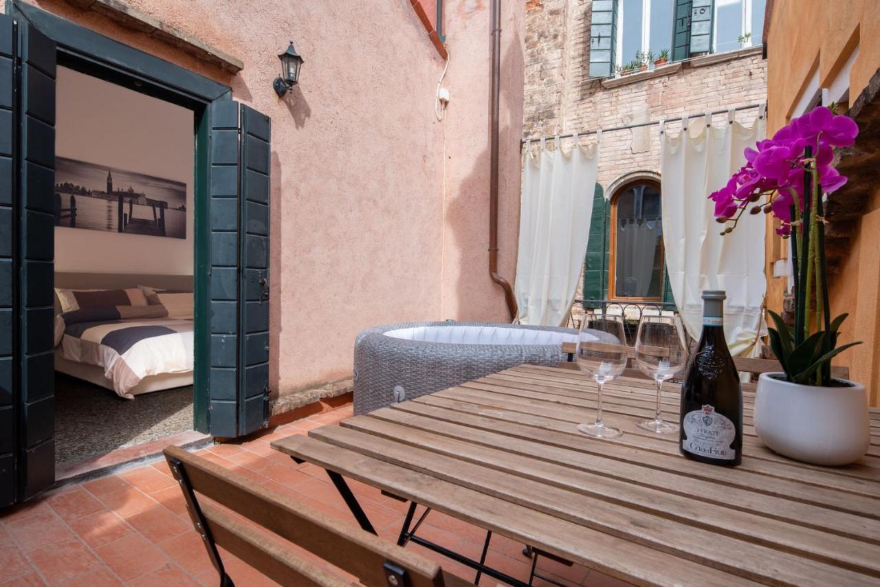 Suite Rava - San Marco With Pool Venise Extérieur photo