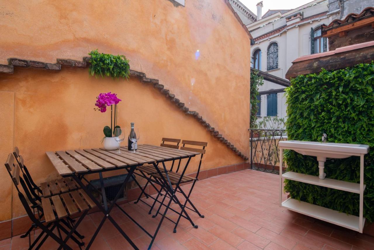 Suite Rava - San Marco With Pool Venise Extérieur photo
