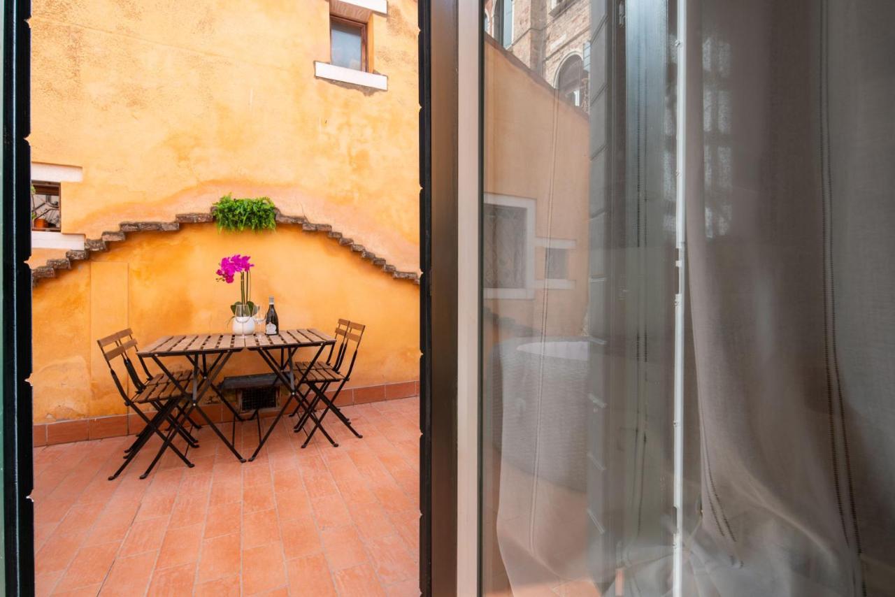 Suite Rava - San Marco With Pool Venise Extérieur photo