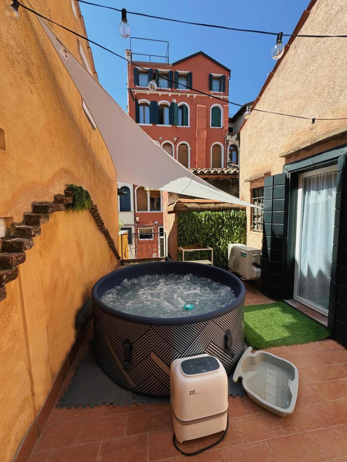 Suite Rava - San Marco With Pool Venise Extérieur photo
